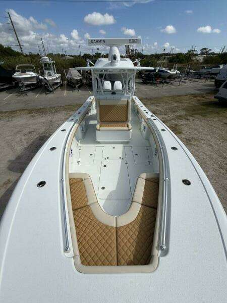 32ft Yellowfin Yacht For Sale