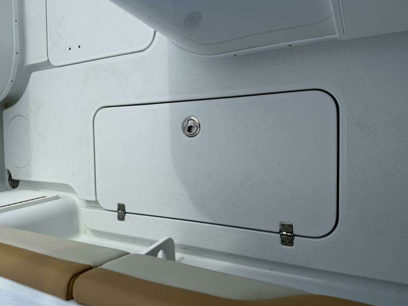 32ft Yellowfin Yacht For Sale