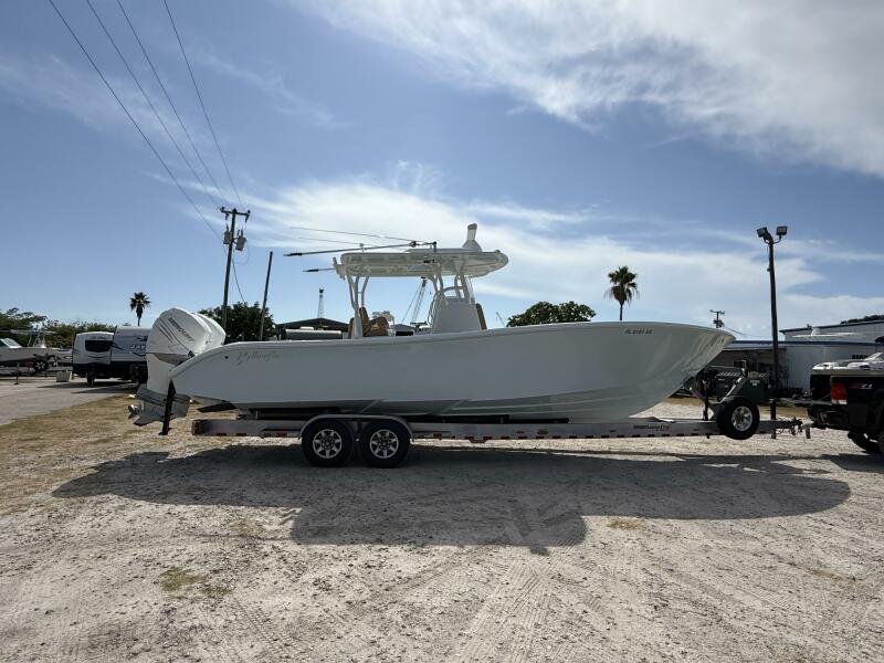 32' 2018 Yellowfin 