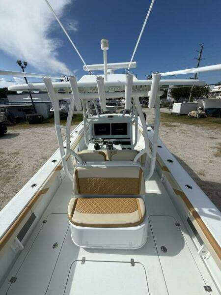 32ft Yellowfin Yacht For Sale