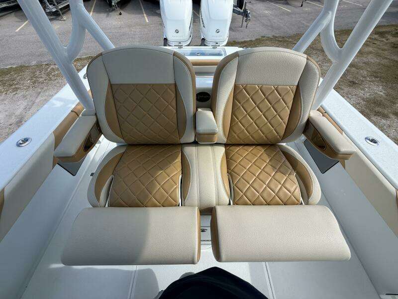 32ft Yellowfin Yacht For Sale