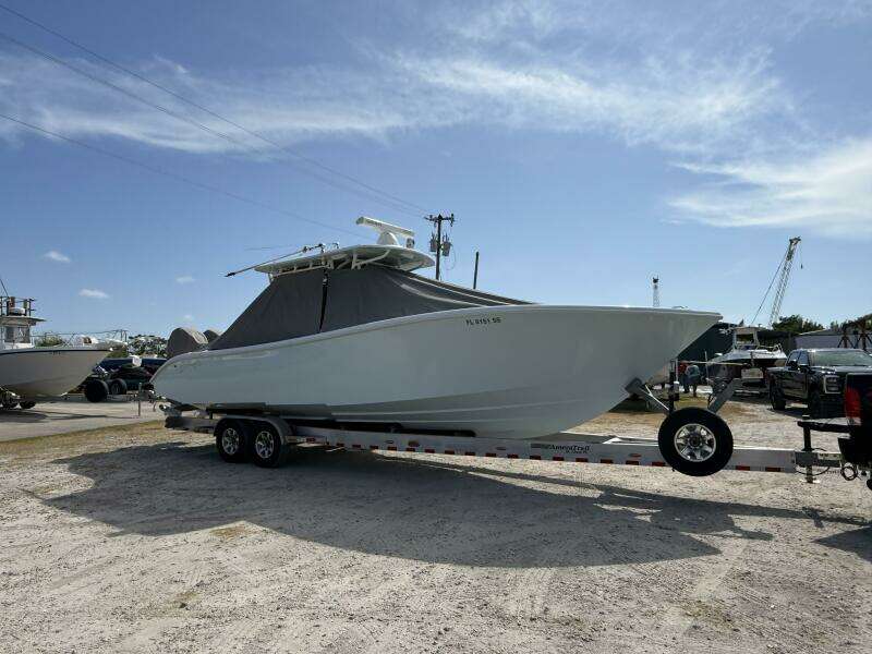 32ft Yellowfin Yacht For Sale
