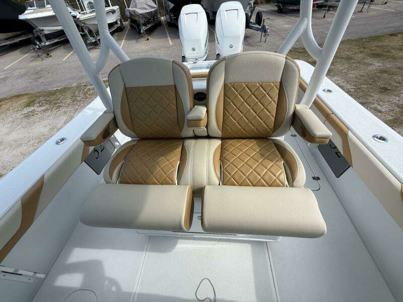 32ft Yellowfin Yacht For Sale