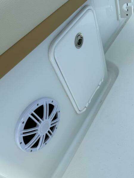 32ft Yellowfin Yacht For Sale