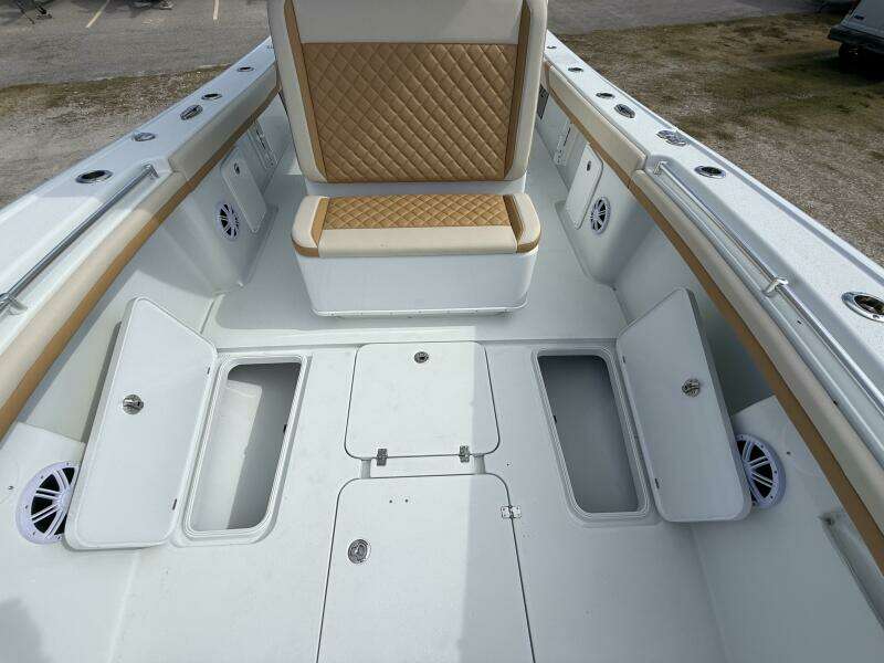 32ft Yellowfin Yacht For Sale