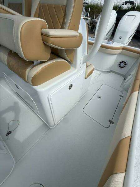 32ft Yellowfin Yacht For Sale