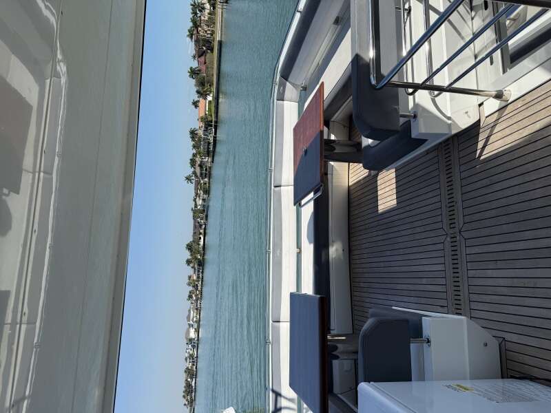 72ft Galeon Yacht For Sale