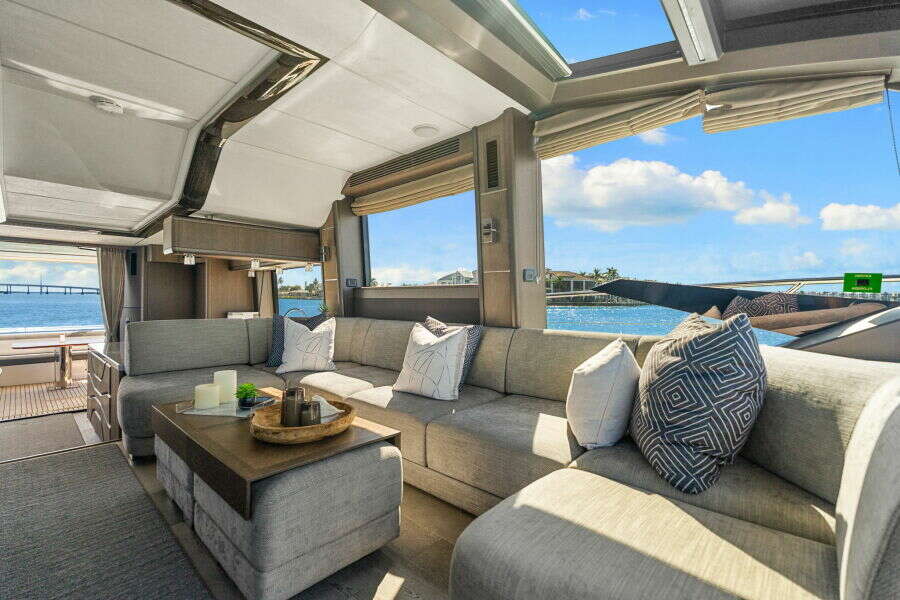 72ft Galeon Yacht For Sale