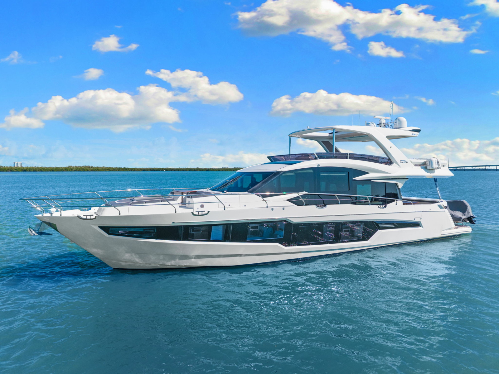 72' 2020 Galeon 680 FLYBRIDGE