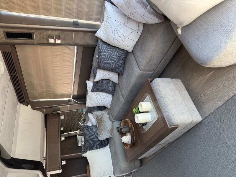 72ft Galeon Yacht For Sale