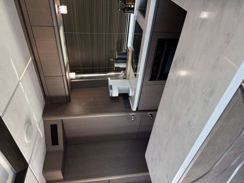 72ft Galeon Yacht For Sale