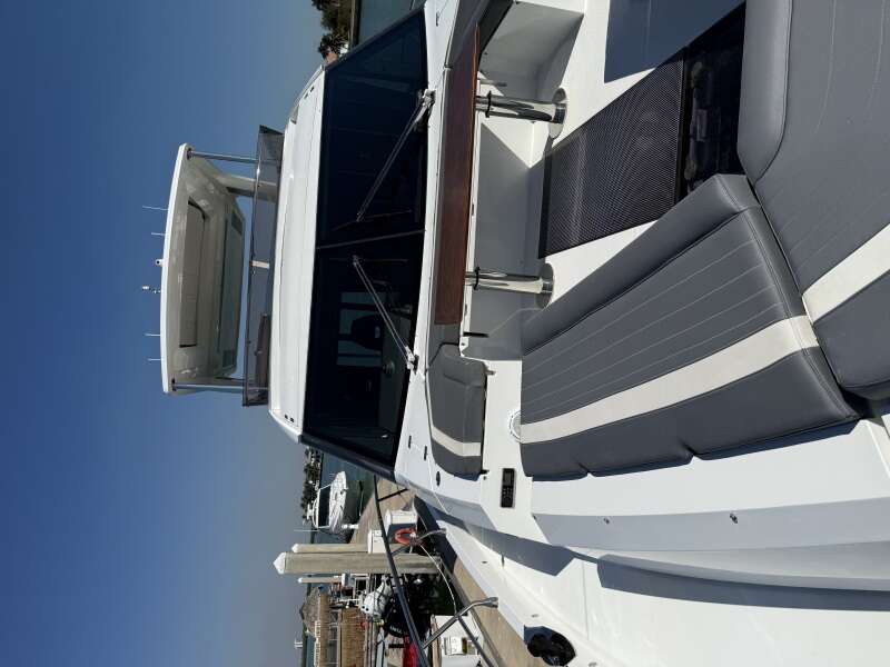 72ft Galeon Yacht For Sale