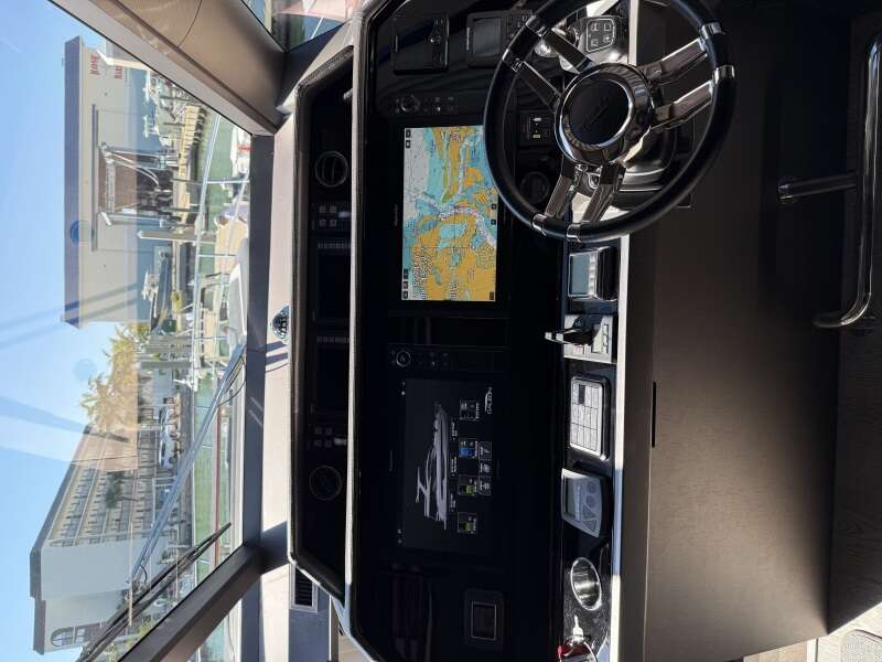 72ft Galeon Yacht For Sale