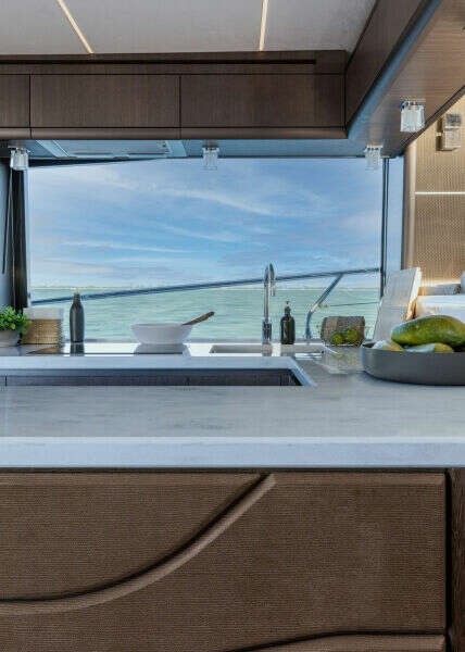 72ft Galeon Yacht For Sale