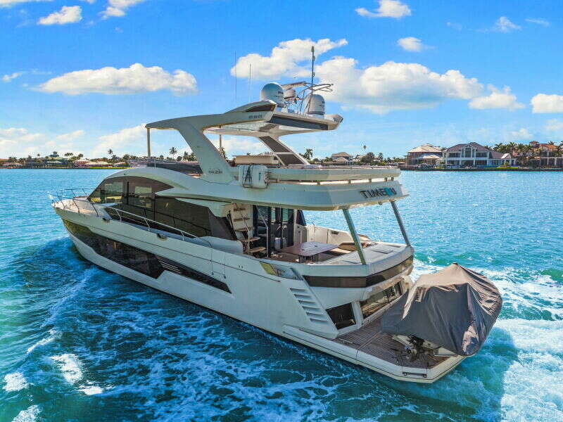 72ft Galeon Yacht For Sale