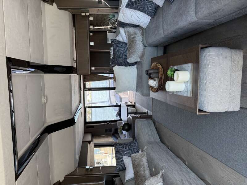 72ft Galeon Yacht For Sale