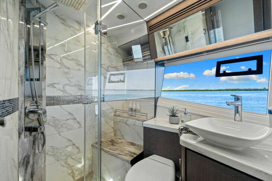 72ft Galeon Yacht For Sale