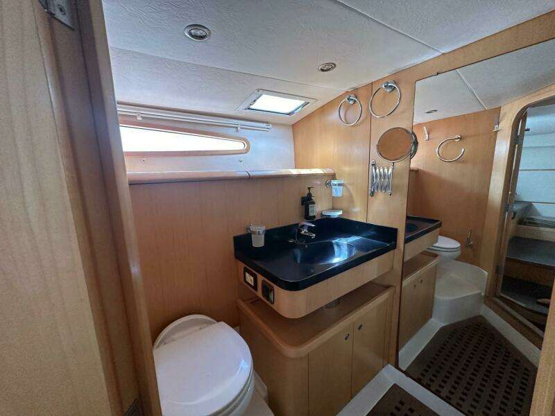 Elvira 51ft Feeling Yacht For Sale