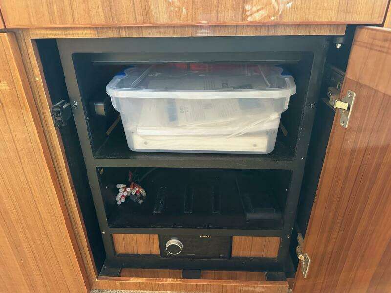 Viking 45 CAPT BAB - Salon - Salon