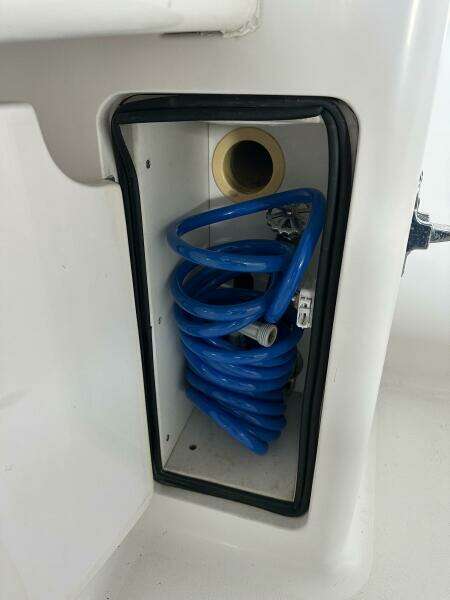 Viking 45 CAPT BAB - Cockpit