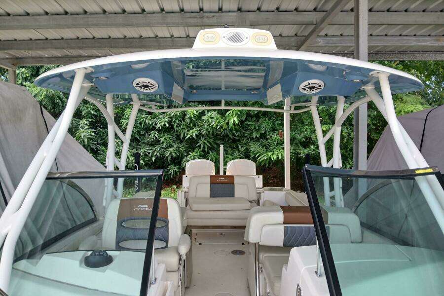 28ft Cobia Yacht For Sale