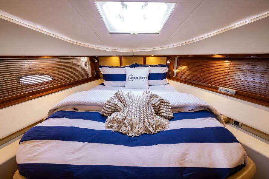 JOB SITE 60ft Sea Ray Yacht For Sale