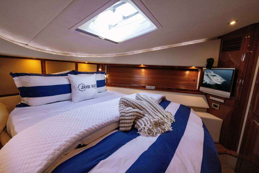 JOB SITE 60ft Sea Ray Yacht For Sale