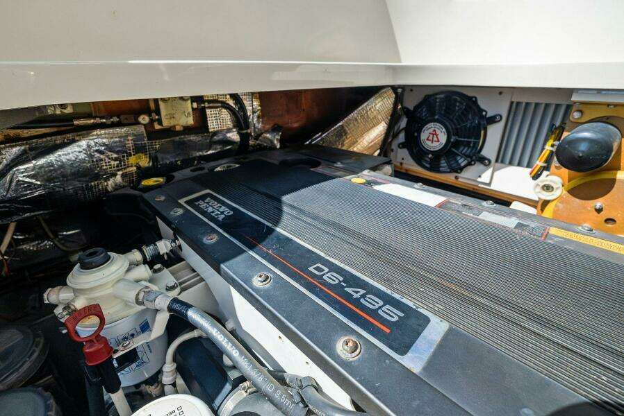 CAPRI 38ft Hinckley Yacht For Sale