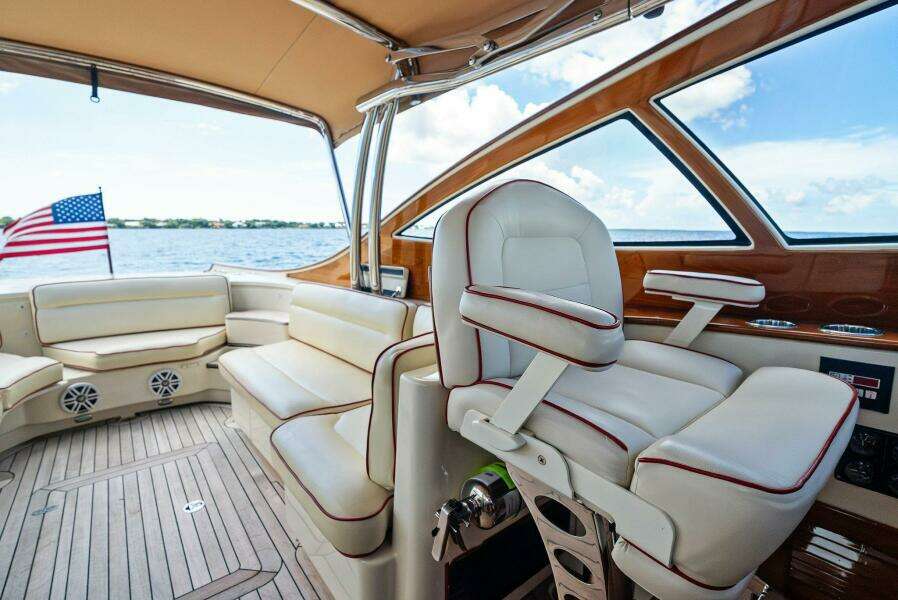 CAPRI 38ft Hinckley Yacht For Sale