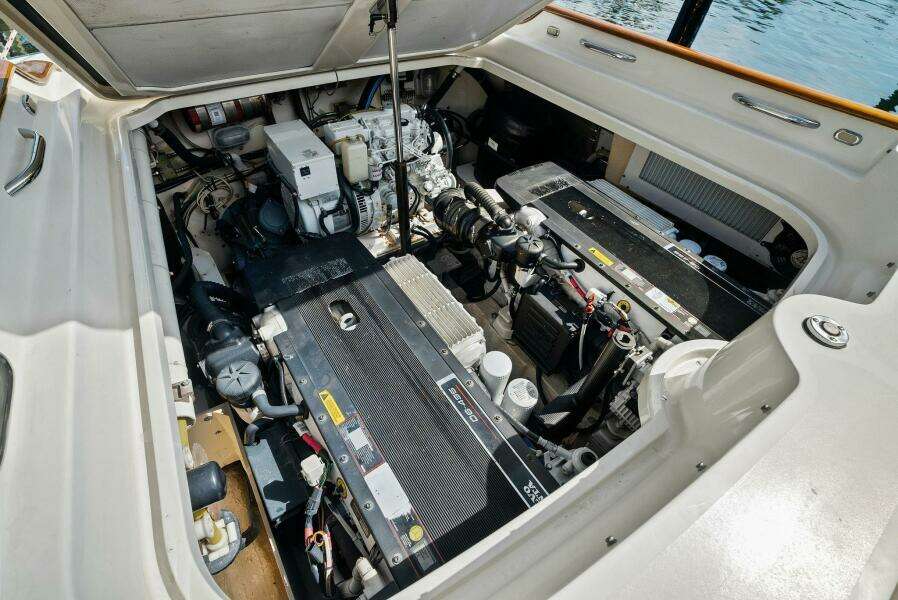 CAPRI 38ft Hinckley Yacht For Sale