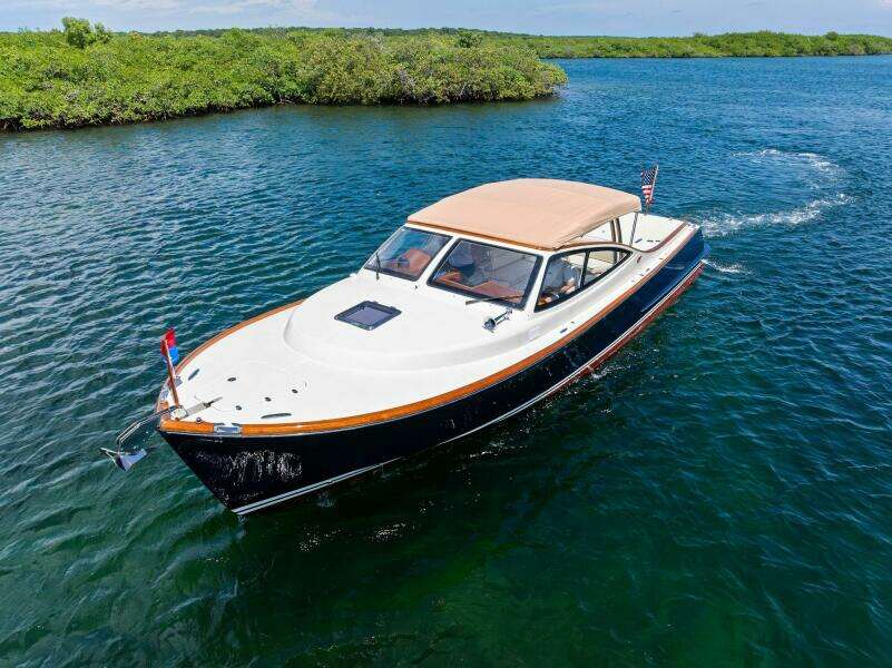 CAPRI 38ft Hinckley Yacht For Sale