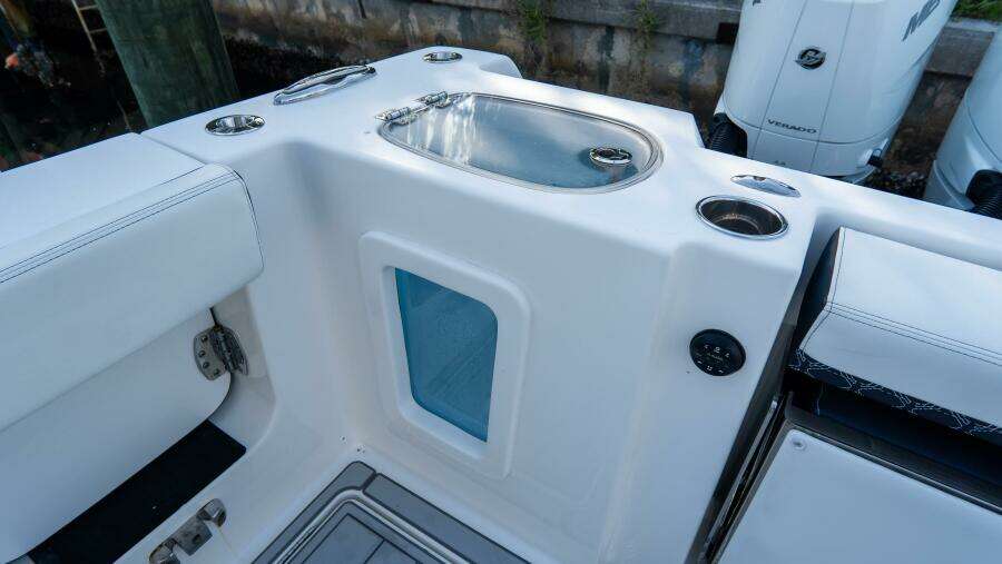 380 CC Adventure 38ft Tidewater Yacht For Sale