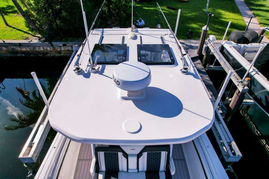 380 CC Adventure 38ft Tidewater Yacht For Sale