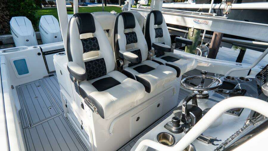 380 CC Adventure 38ft Tidewater Yacht For Sale