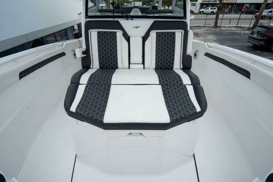 380 CC Adventure 38ft Tidewater Yacht For Sale