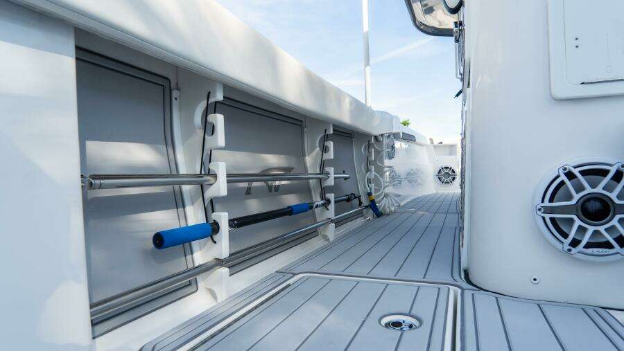 380 CC Adventure 38ft Tidewater Yacht For Sale