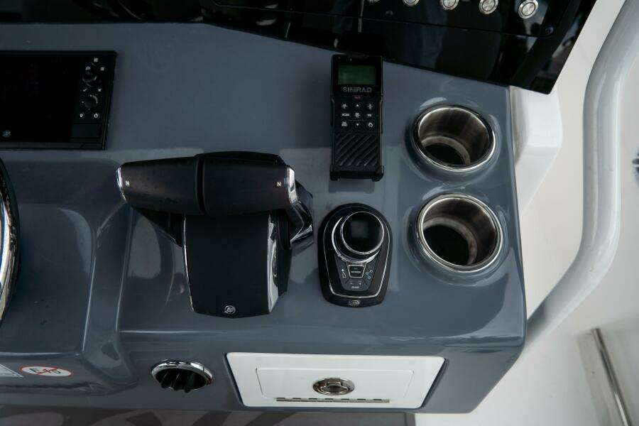 380 CC Adventure 38ft Tidewater Yacht For Sale