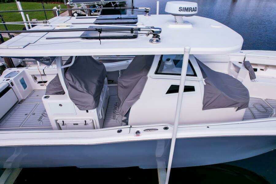 380 CC Adventure 38ft Tidewater Yacht For Sale