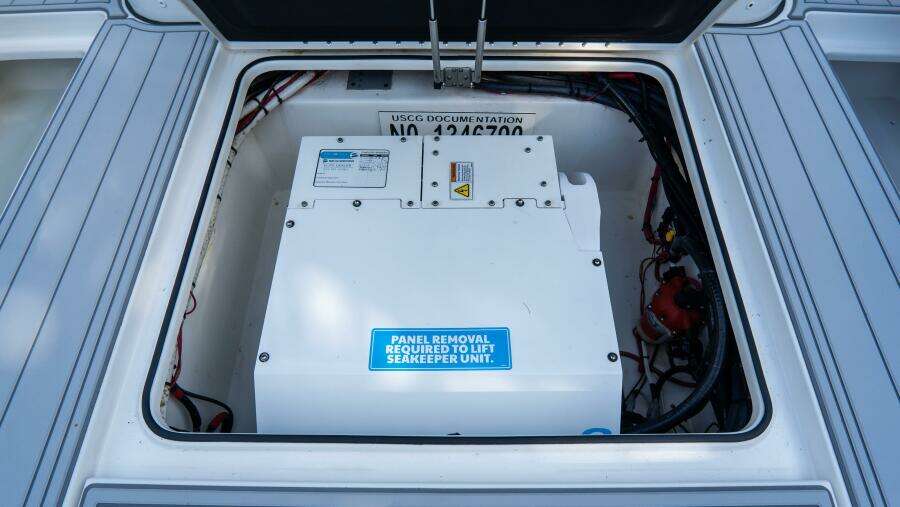 380 CC Adventure 38ft Tidewater Yacht For Sale