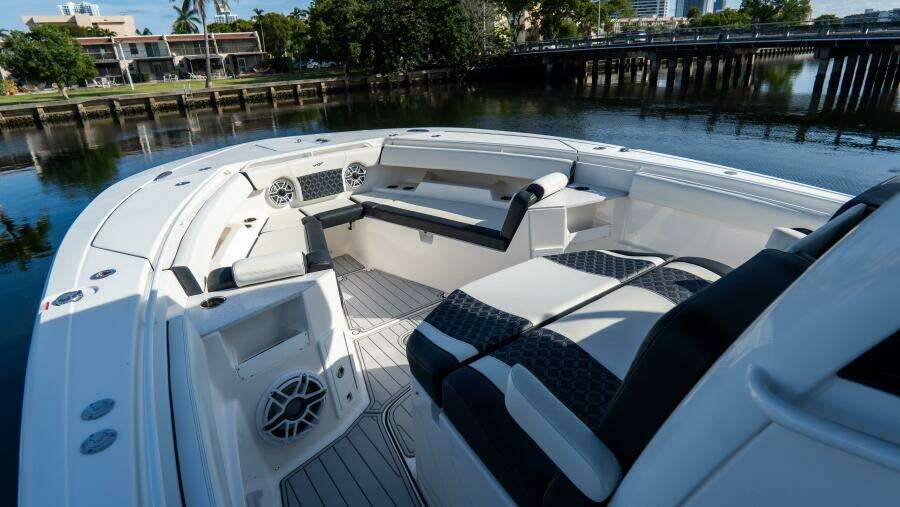 380 CC Adventure 38ft Tidewater Yacht For Sale