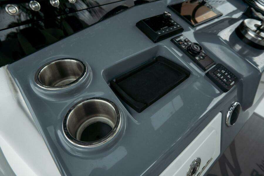 380 CC Adventure 38ft Tidewater Yacht For Sale