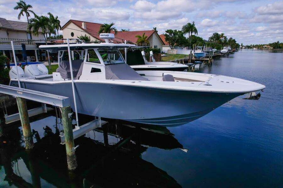 380 CC Adventure 38ft Tidewater Yacht For Sale