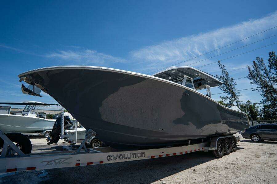 380 CC Adventure 38ft Tidewater Yacht For Sale