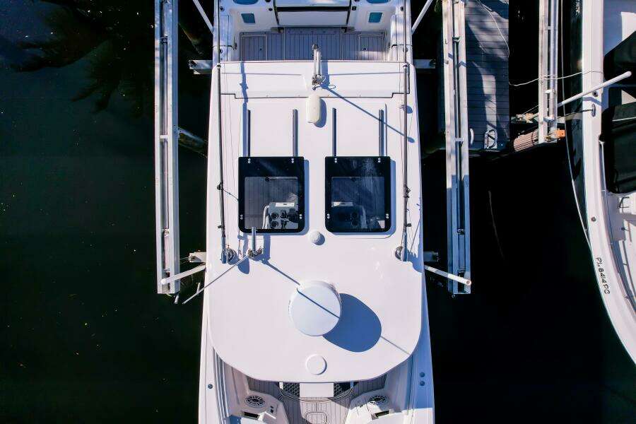 380 CC Adventure 38ft Tidewater Yacht For Sale