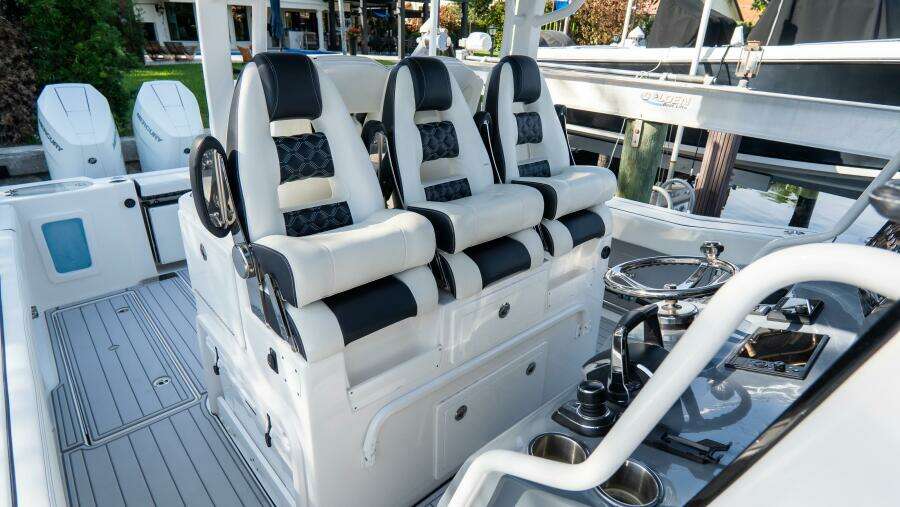 380 CC Adventure 38ft Tidewater Yacht For Sale