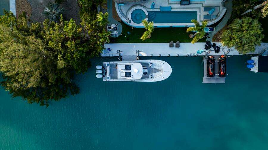 380 CC Adventure 38ft Tidewater Yacht For Sale