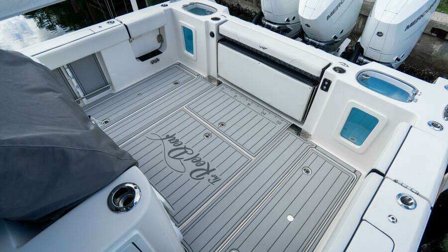 380 CC Adventure 38ft Tidewater Yacht For Sale