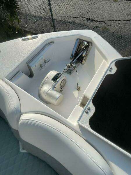 24ft Sea Fox Yacht For Sale