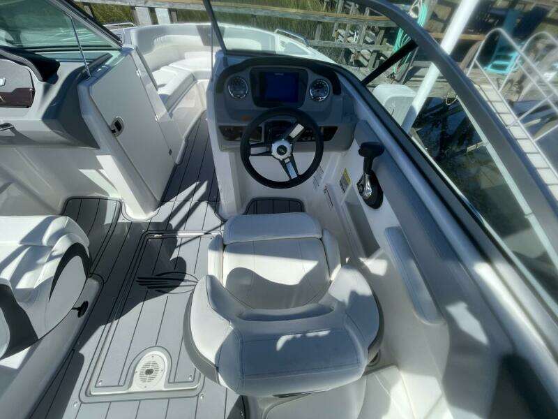 23ft Chaparral Yacht For Sale