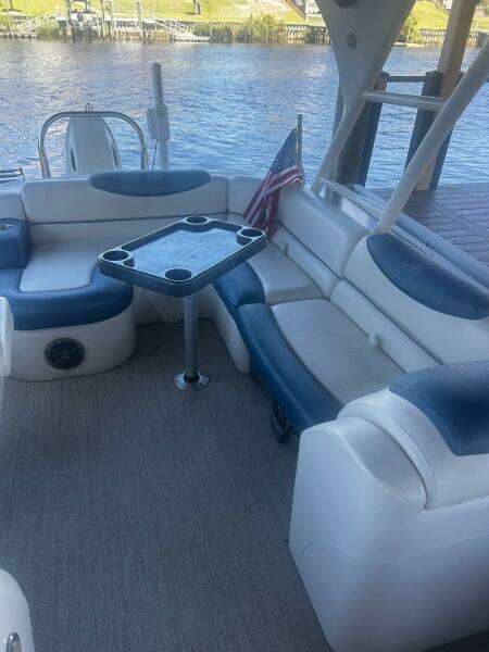 26ft Avalon Yacht For Sale